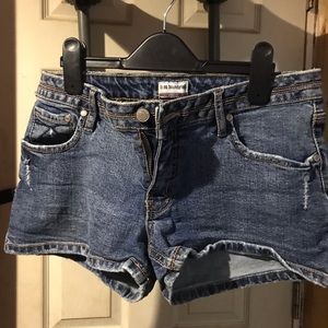 No Boundaries Juniors size 11 jean shorts
